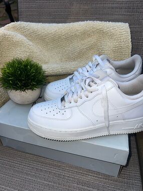Nike Air Force One White Leather Low-Top Sneakers